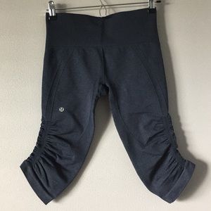 Lululemon In The Flow Crop Leggings 6 Blue Gray